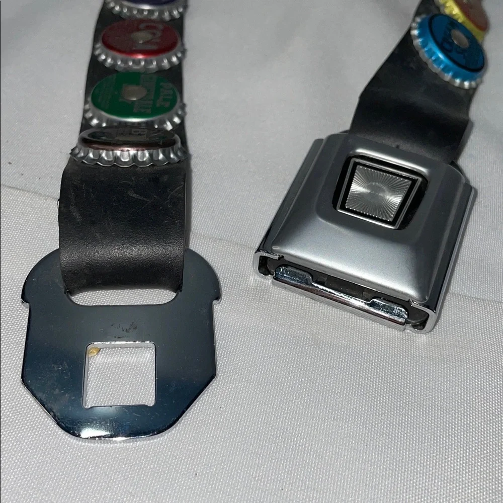 SODA CAP BELT WITH SEAT BELT BUCKLE FTL-02-107